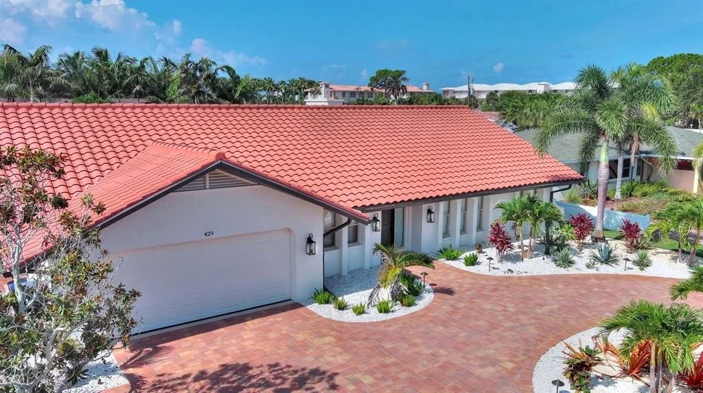 Photo of 429 DARLING DRIVE