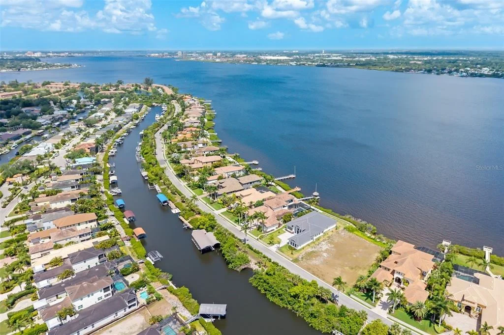 Photo of 4015 HAWK ISLAND DRIVE