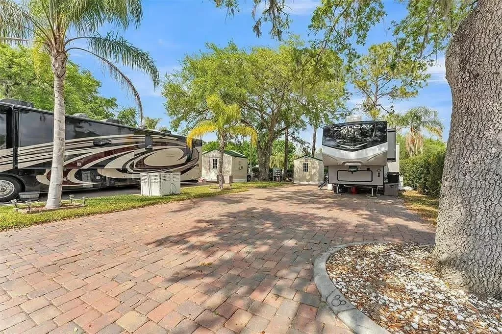 Photo of 16329 CHERRY TREE COURT