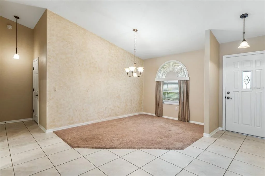 Photo of 14433 LINDEN DRIVE
