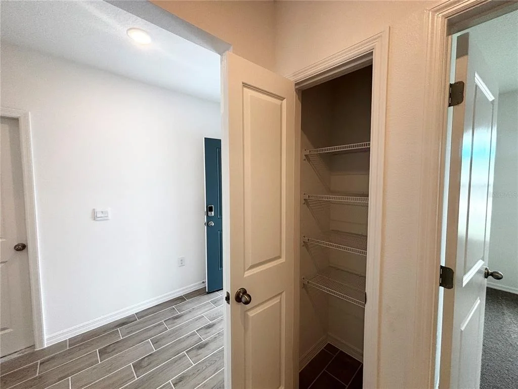 Photo of 616 BROADOAK DRIVE