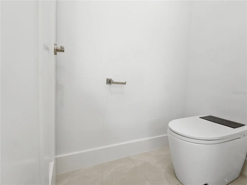 Photo of 4256 LA SALLE AVE