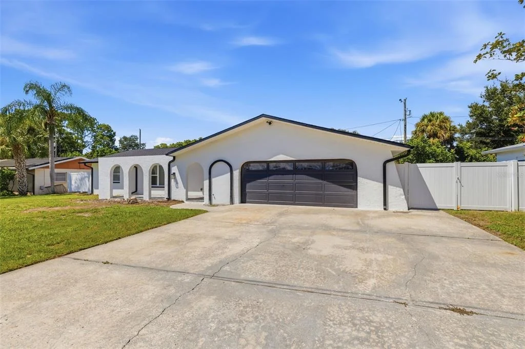 Photo of 1406 NURSERY ROAD