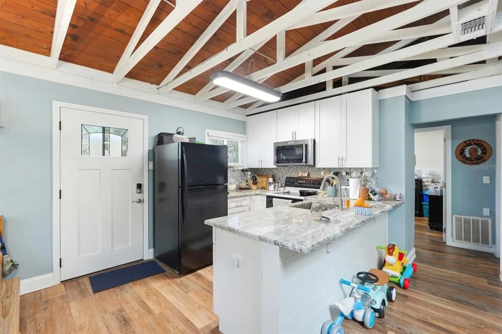 Photo of 6595 COLLIER ROAD
