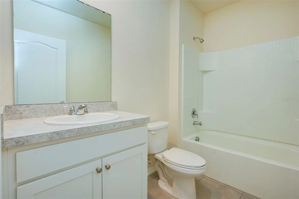 Photo of 660 COTULLA DRIVE