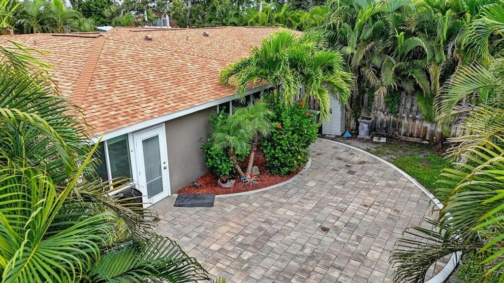 Photo of 1884 SOUTHPOINTE DRIVE