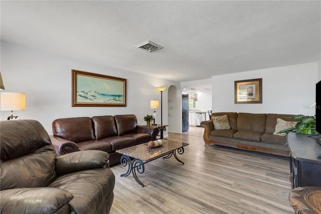 Photo of 979 KIMBALL ROAD