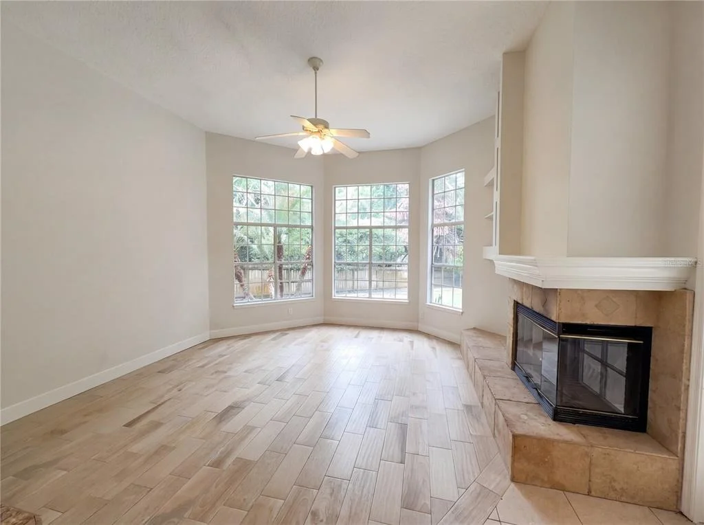 Photo of 680 MACGLENROSS DRIVE