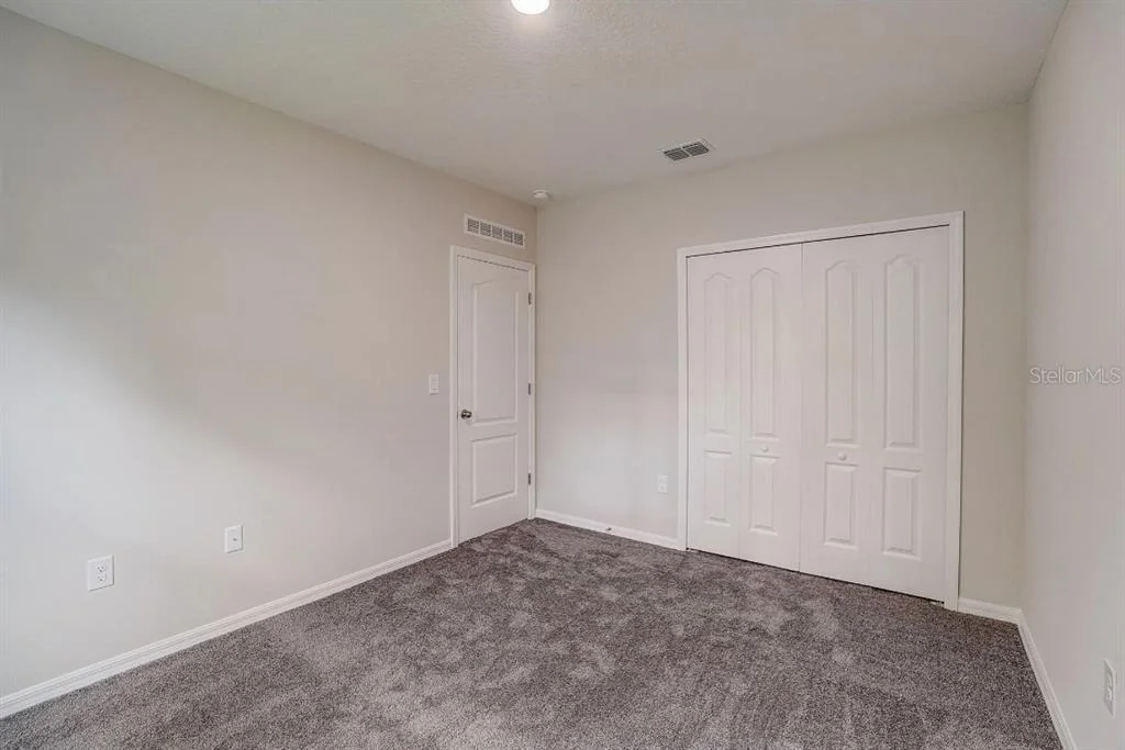 Photo of 604 BROADOAK DRIVE