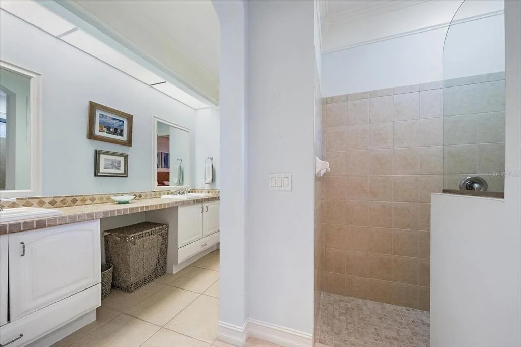 Photo of 4836 DUNN DRIVE