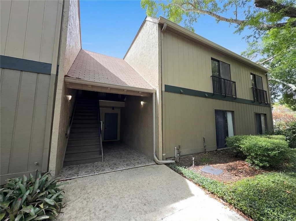 Photo of Unit 3 at 240 MOREE LOOP
