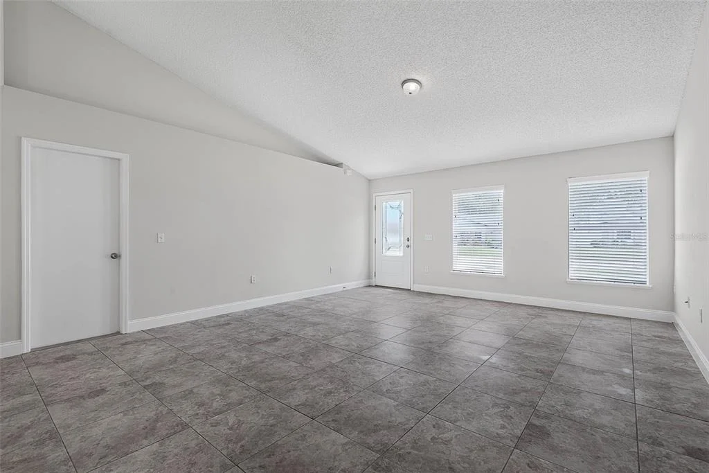 Photo of 34 FIRETHORN LANE