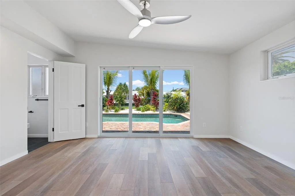 Photo of 528 KEY ROYALE DRIVE