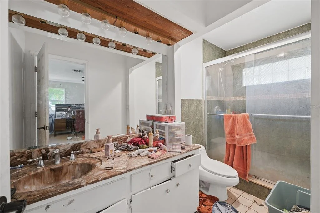 Photo of 15499 OAKCREST CIRCLE