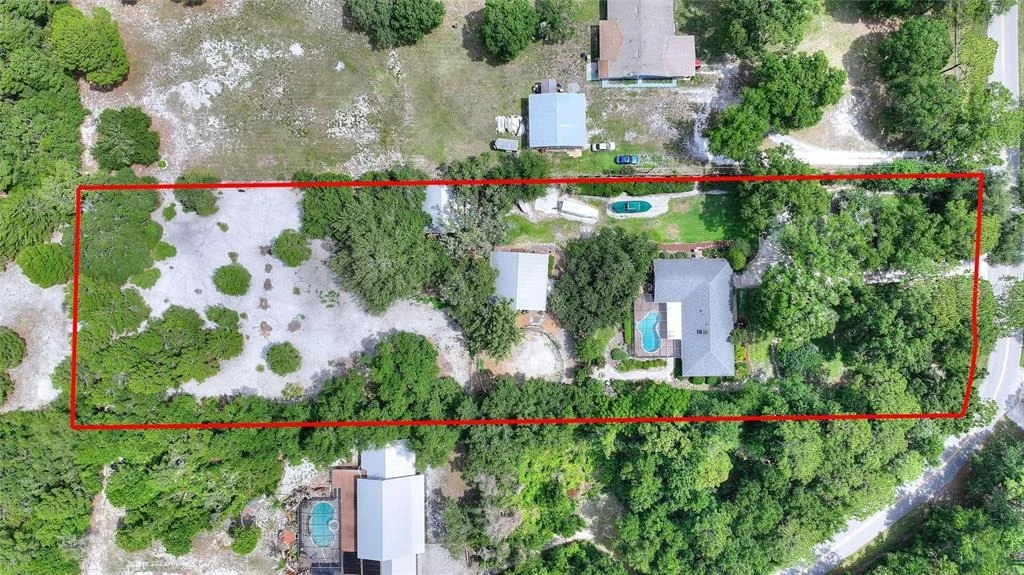 Photo of 7 LAKE ARROWHEAD DRIVE