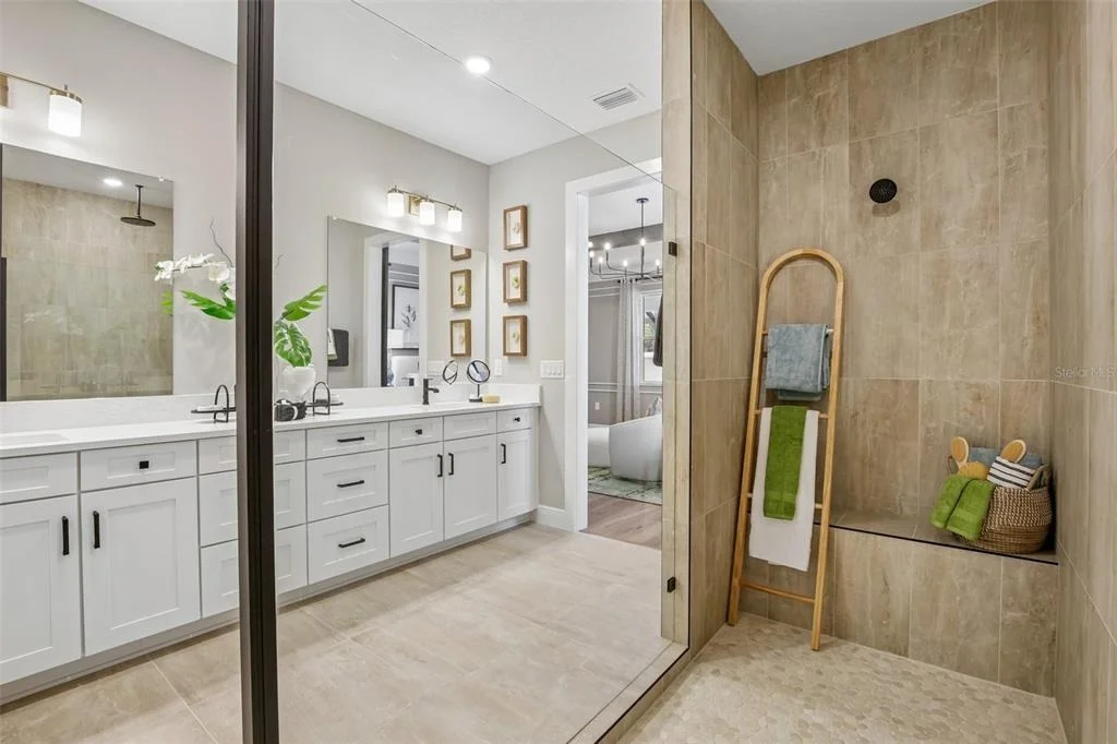 Photo of 7329 RIDGE ESCAPE WAY
