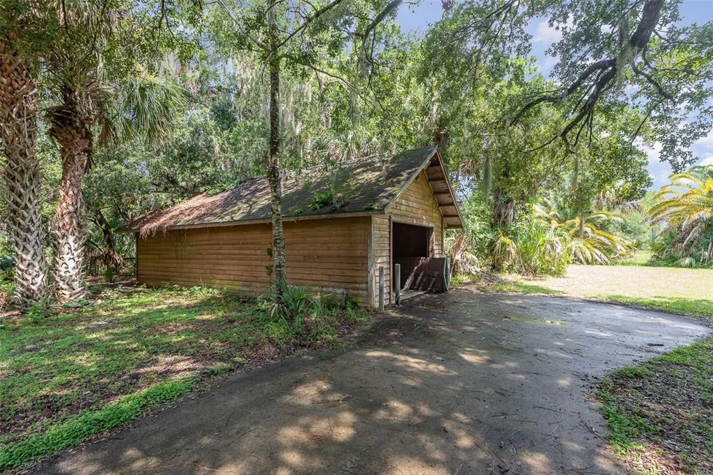 Photo of 4300 JUSTA ROAD