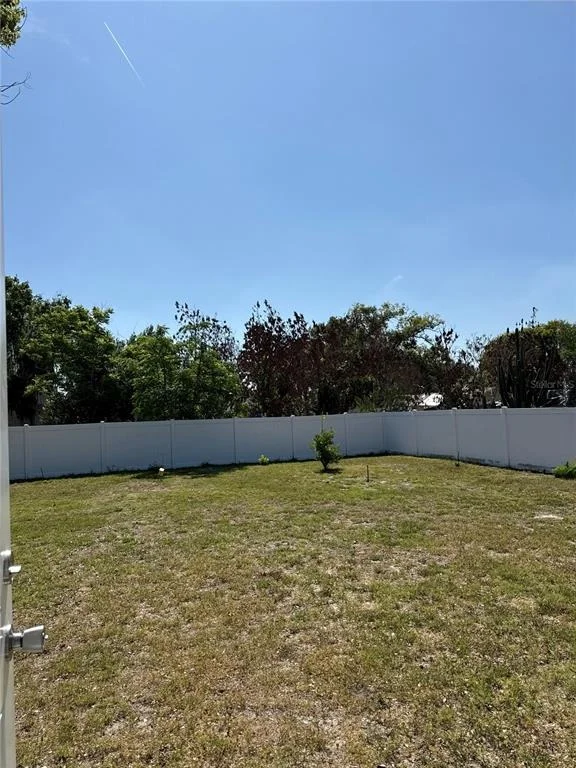 Photo of 313 OAK STREET
