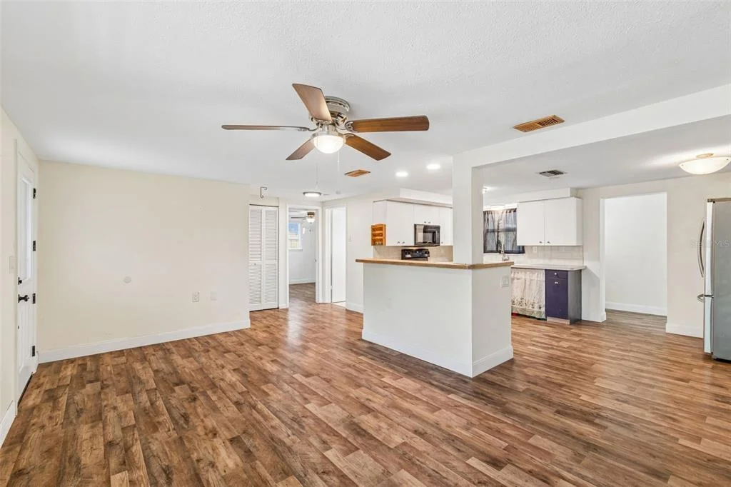 Photo of 1056 TAMARAC DRIVE