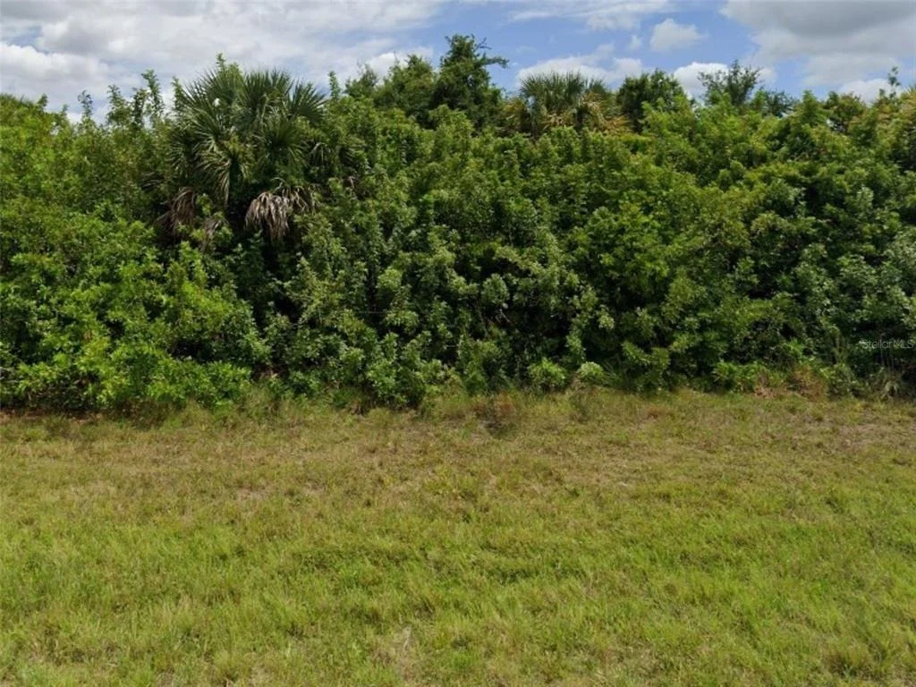 Photo of 235 SUNSET ROAD
