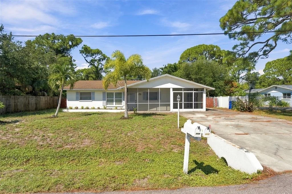 Photo of 3036 SHAMROCK DRIVE