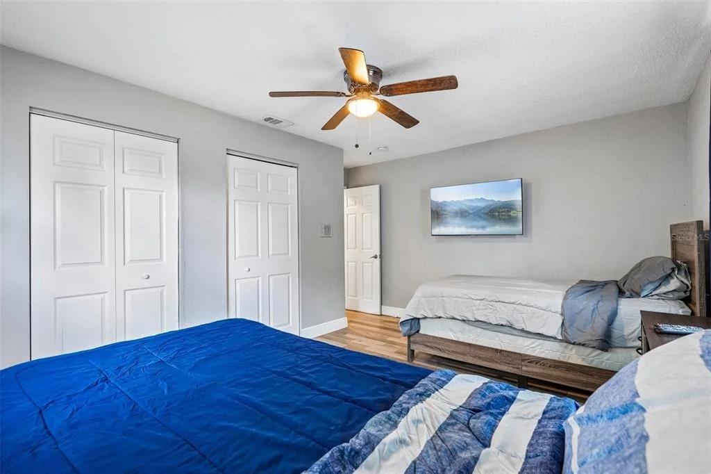 Photo of 520 FAIRFAX LANE