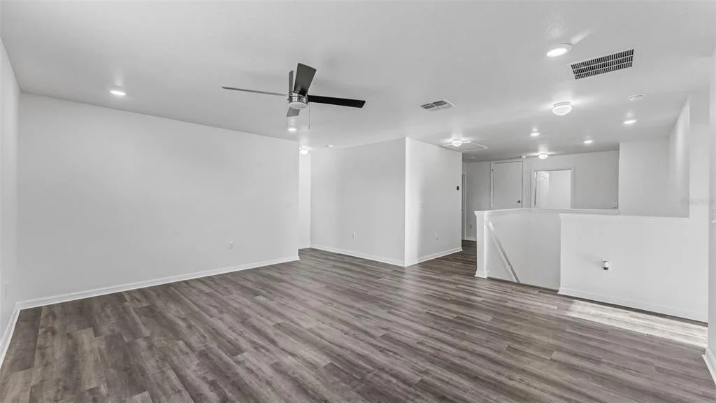 Photo of 200 SUMMERLIN LOOP