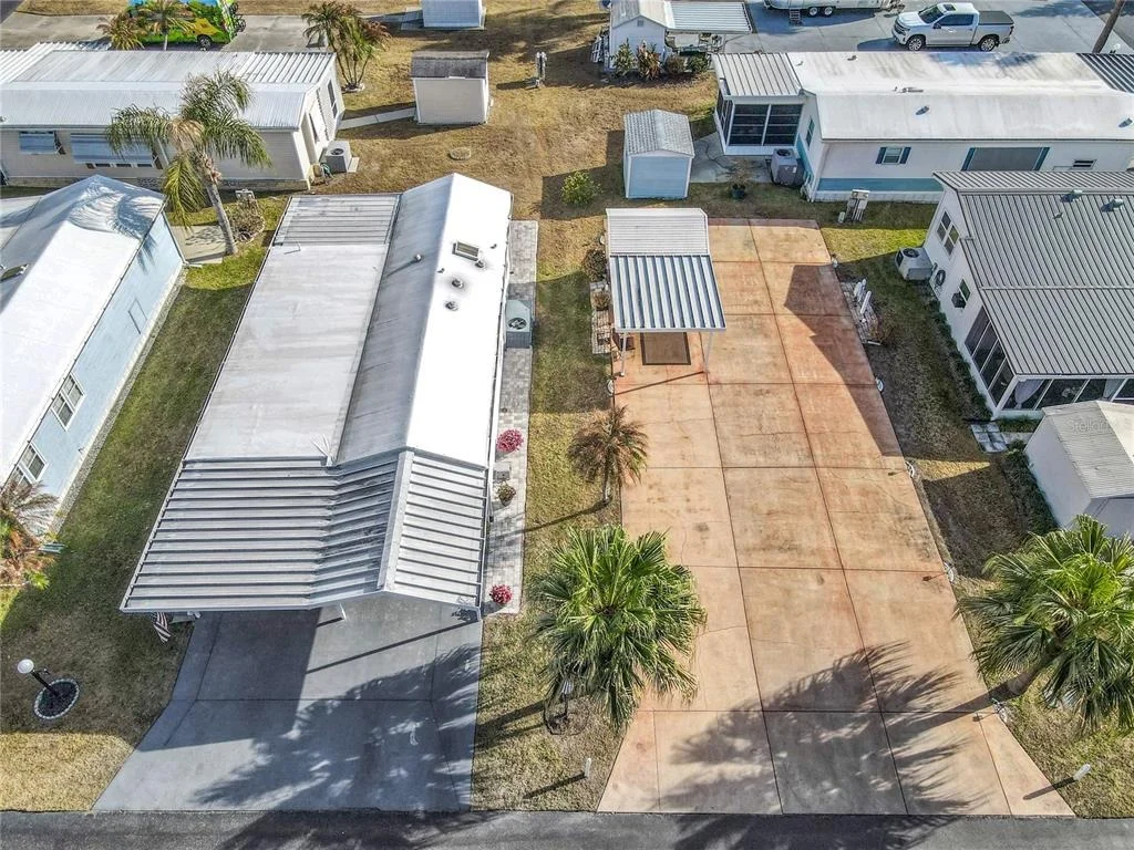 Photo of 446 PINE LOOP