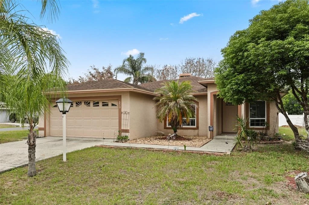 Photo of 329 LAKE DAISY LOOP