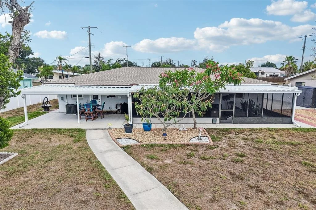 Photo of 806 BLUE HERON BOULEVARD