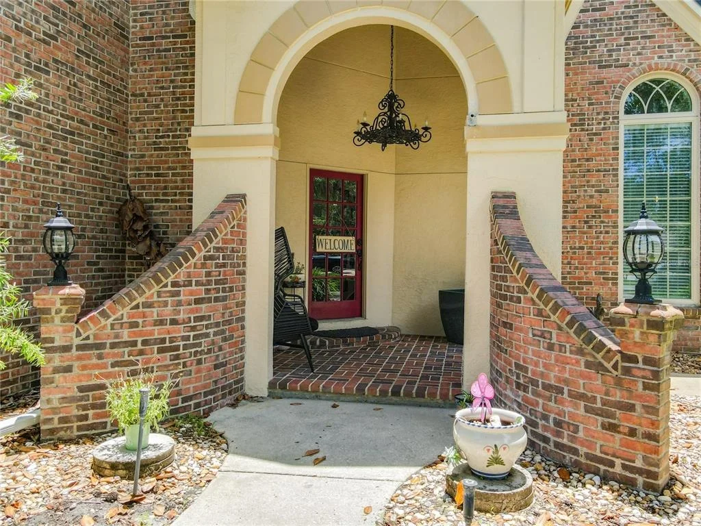 Photo of 38 WINDING CREEK WAY
