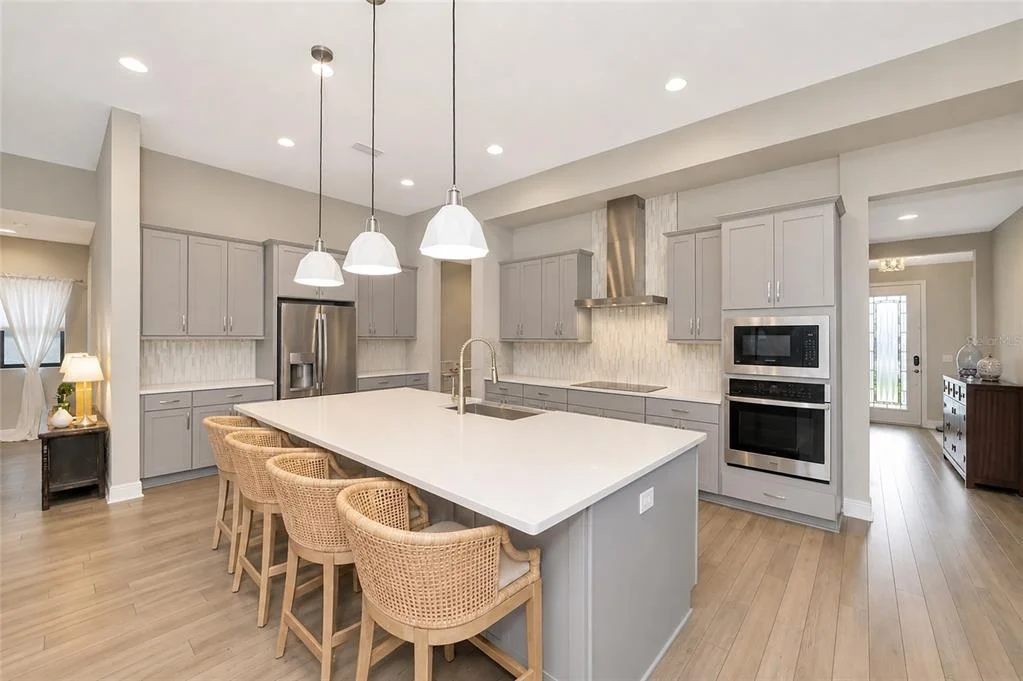 Photo of 9211 ISABELLA CIRCLE