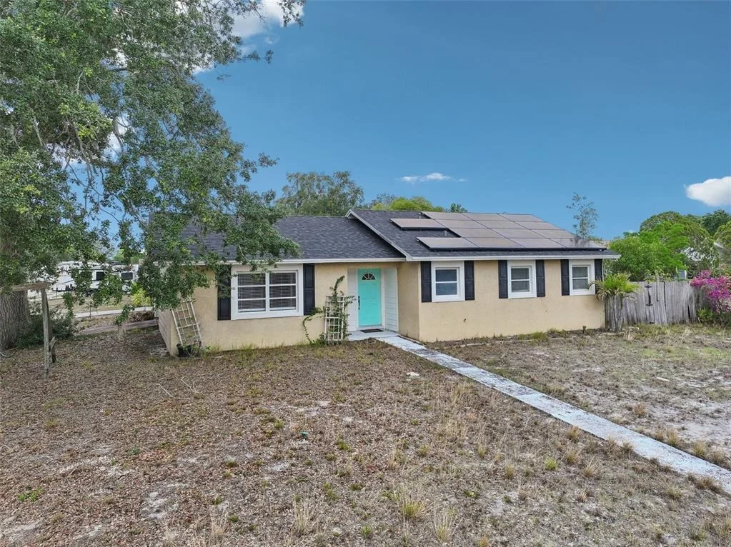 Photo of 503 HOLT CIRCLE