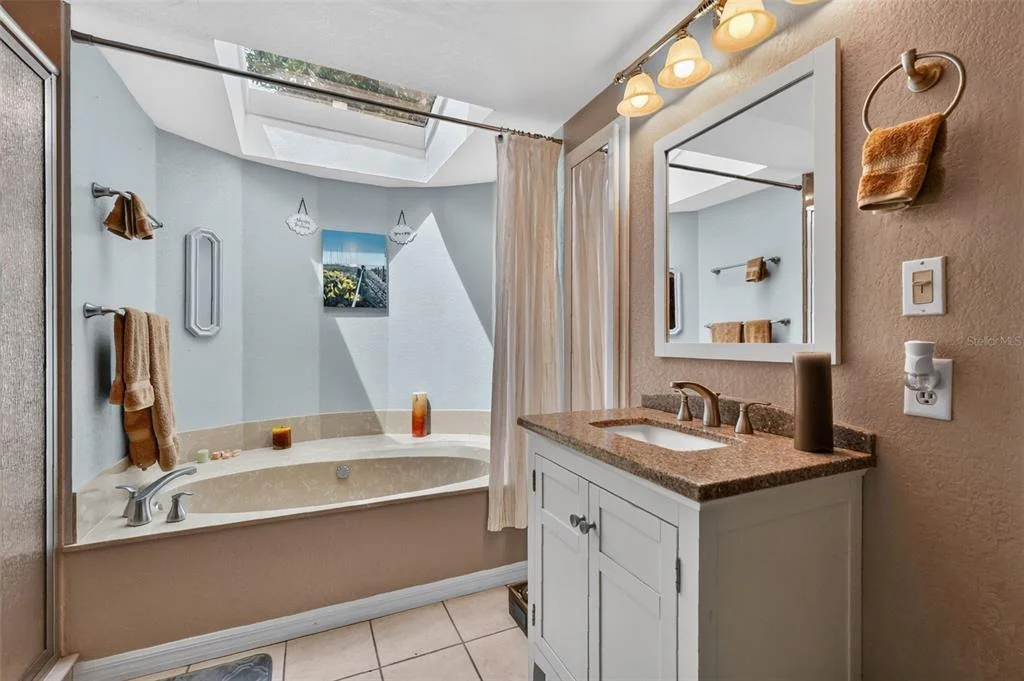 Photo of 2314 HILLSIDE DRIVE