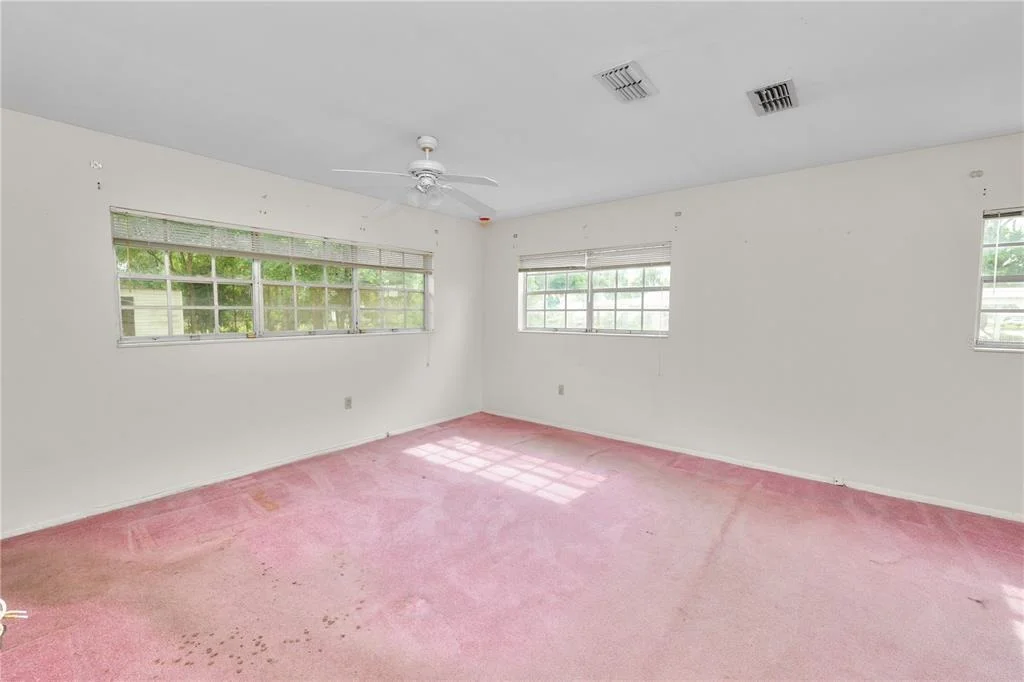 Photo of 760 MANOR DRIVE