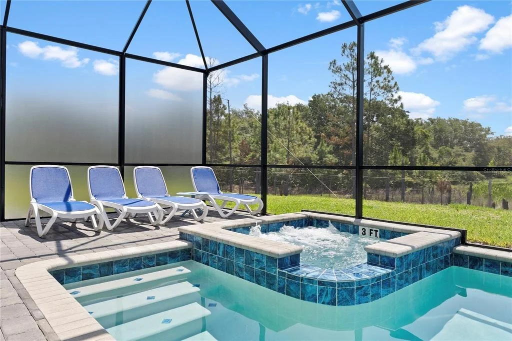 Photo of 2121 PINE OAK LOOP