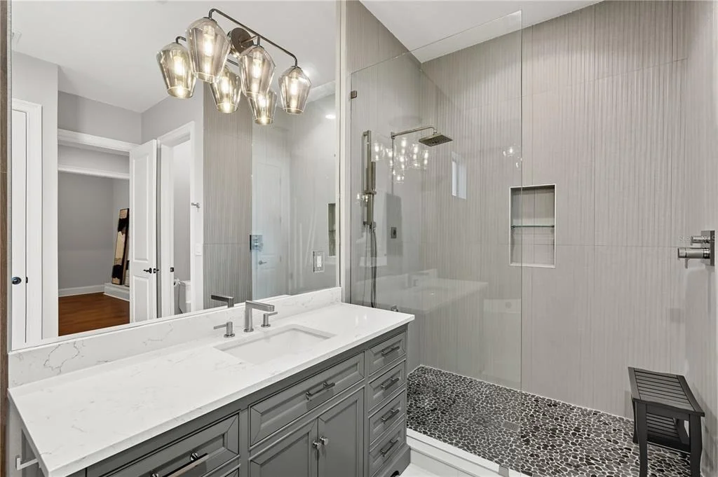 Photo of 355 OCEAN CREST DRIVE