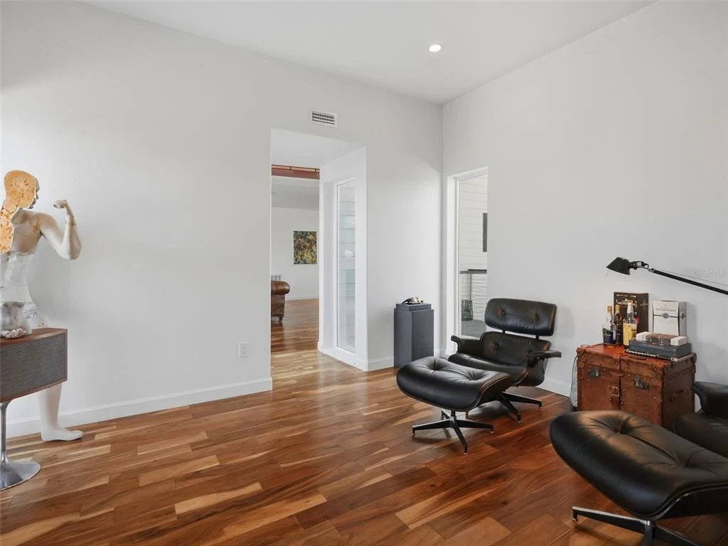 Photo of 3385 GULFVIEW DRIVE
