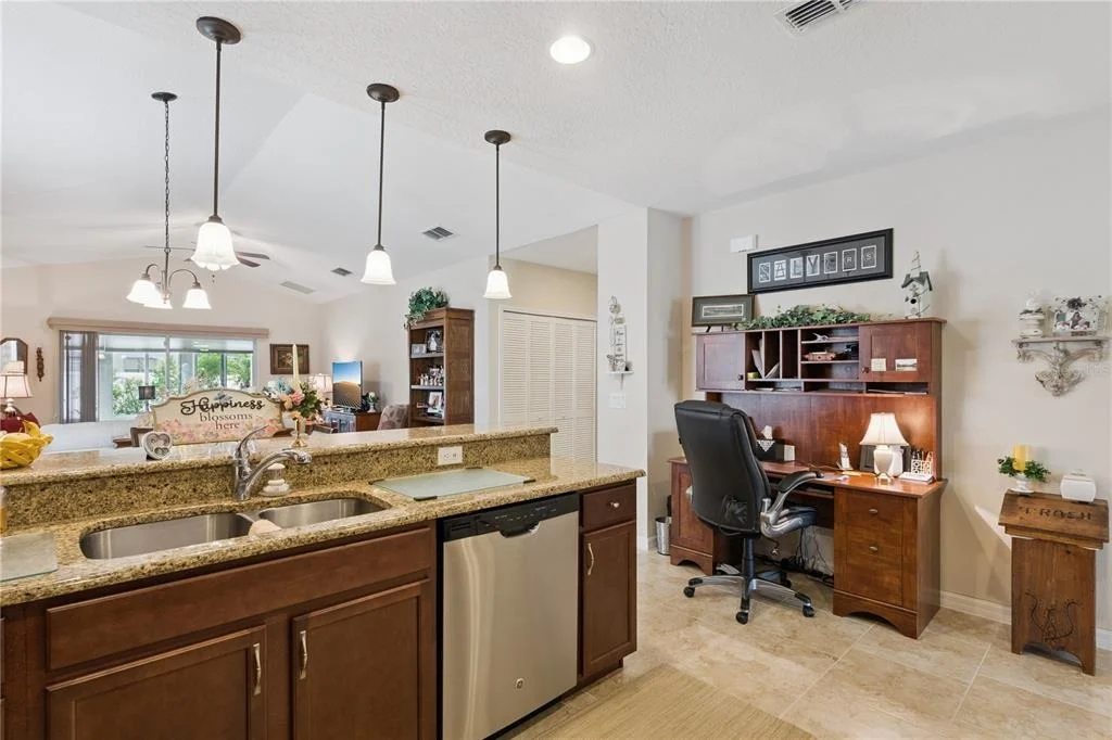 Photo of 518 CADIZ LOOP