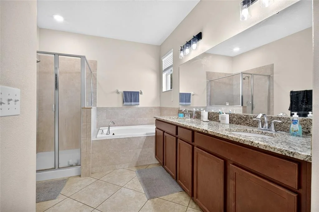 Photo of 4841 HAVILLAND DRIVE