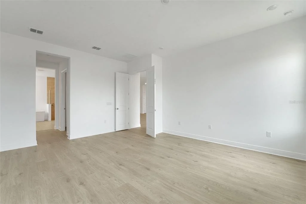 Photo of 15160 TEA TREE DRIVE