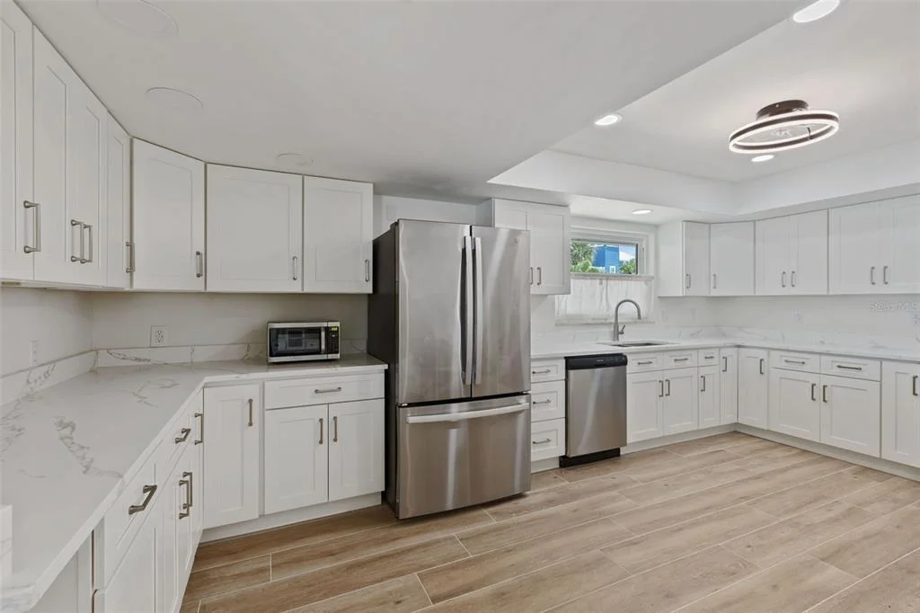 Photo of 290 BAYSIDE DRIVE