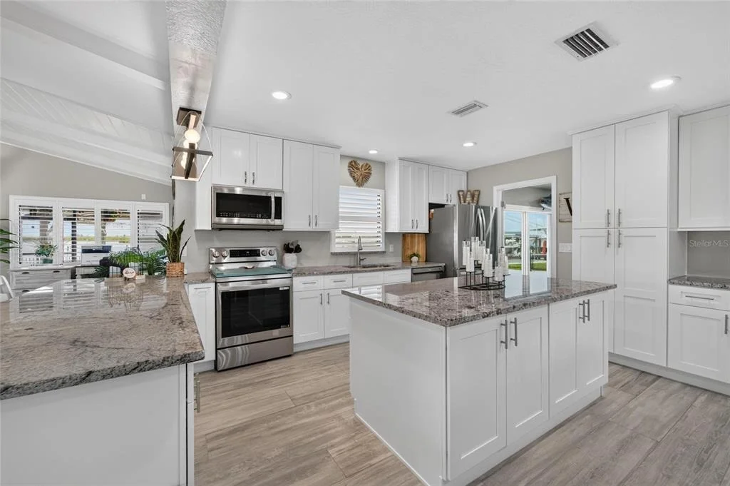 Photo of 3422 W SHELL POINT ROAD