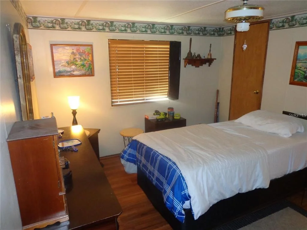 Photo of 17911 ORANGE DRIVE