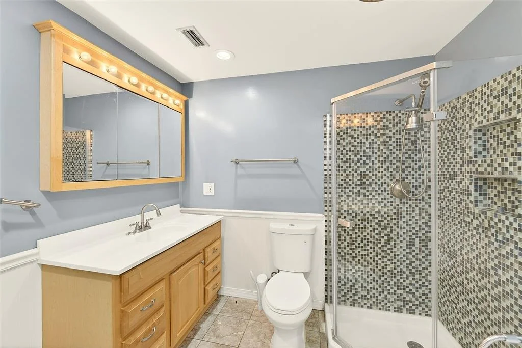 Photo of 1465 BAYVIEW DRIVE