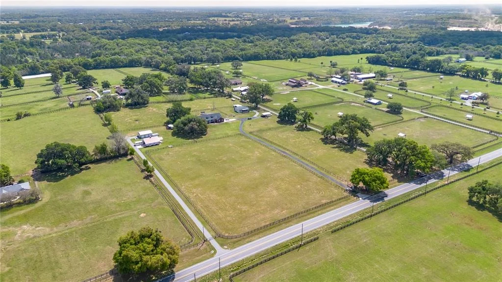 Photo of 13025 NW GAINESVILLE ROAD