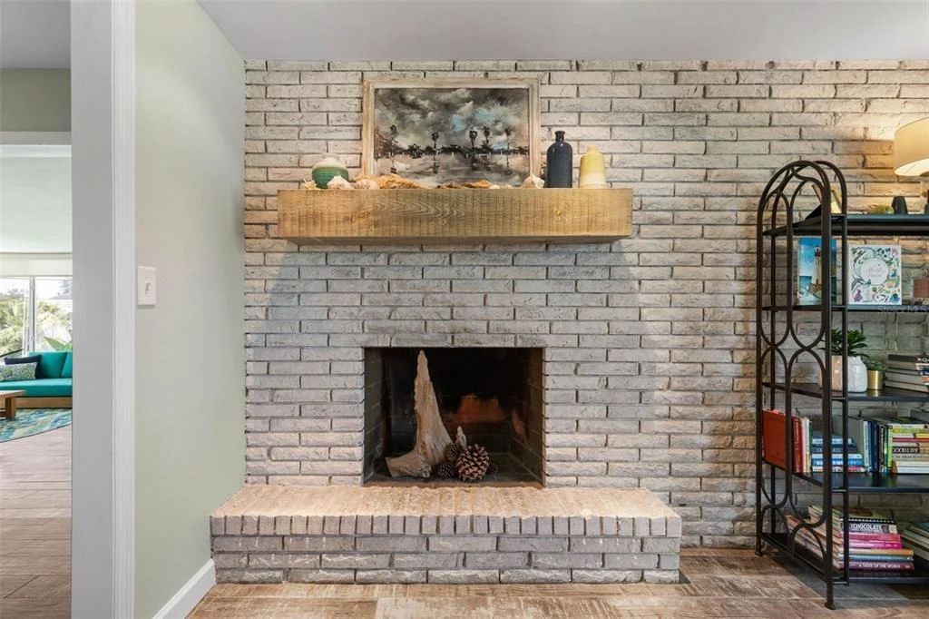 Photo of 76 BANYAN DRIVE