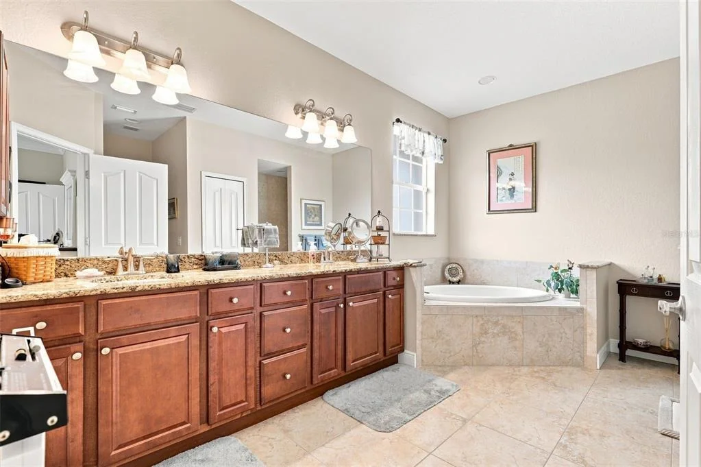 Photo of 3144 MAXIMO ROAD
