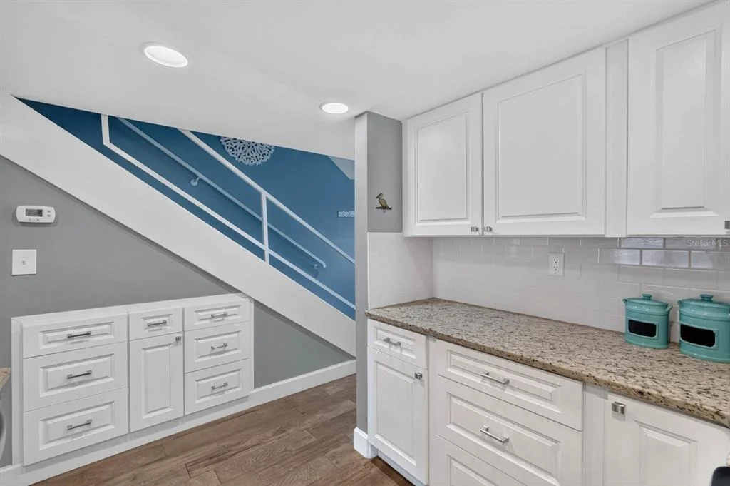 Photo of Unit B8 at 7265 A1A S