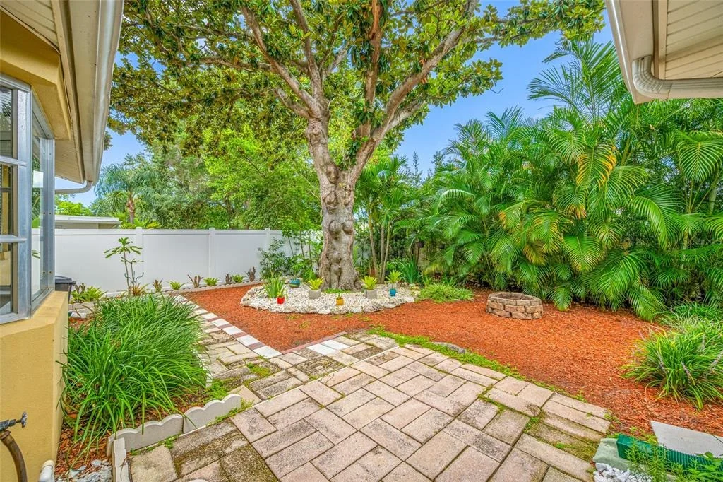 Photo of 2036 FOREST DRIVE